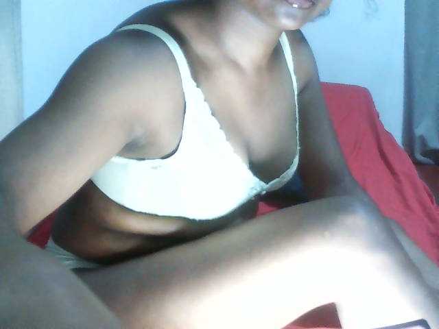 Angel77a live cam on BongaCams