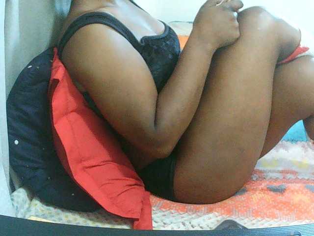 Angel77a live cam on BongaCams