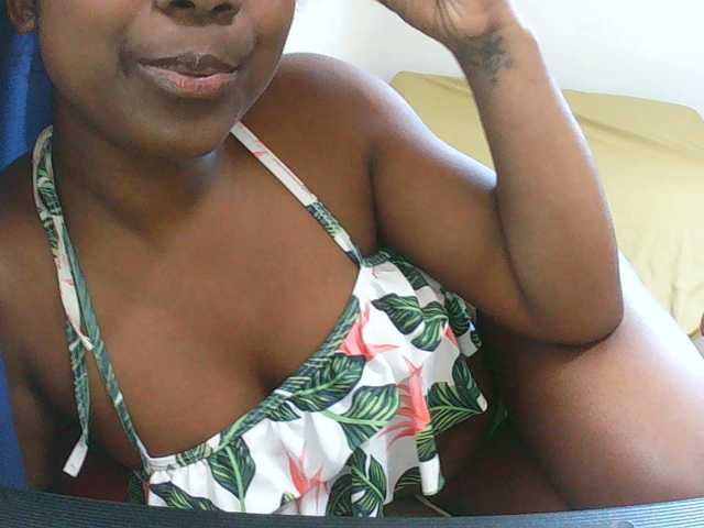 Angel77a live cam on BongaCams
