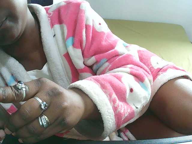 Angel77a live cam on BongaCams