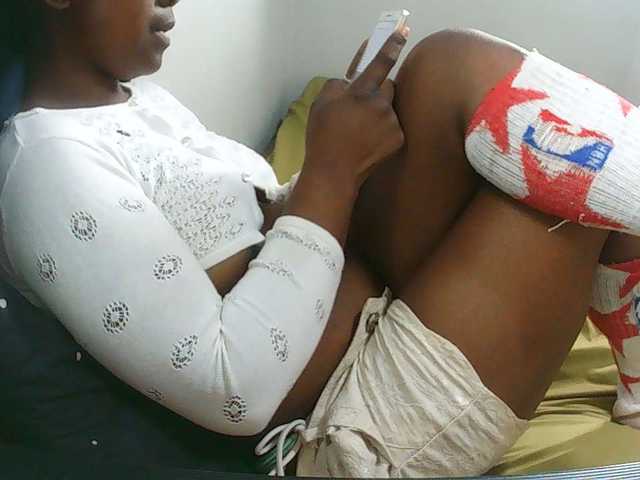 Angel77a live cam on BongaCams