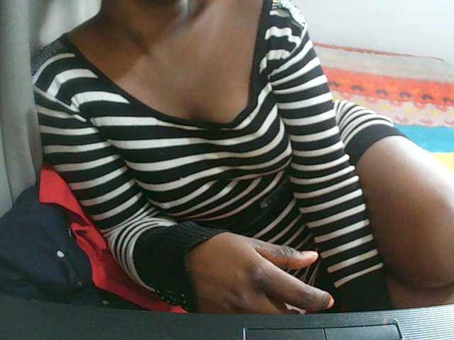 Angel77a live cam on BongaCams