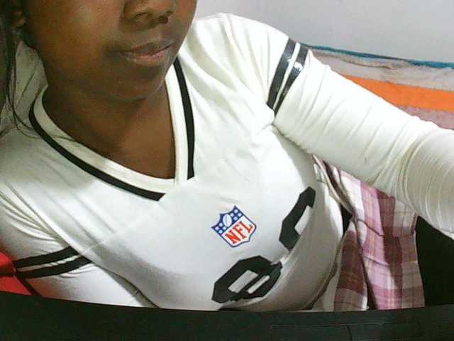 Angel77a live cam on BongaCams