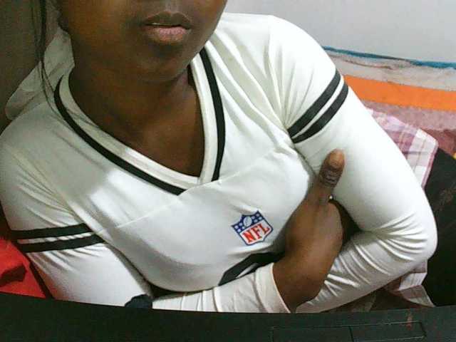 Angel77a live cam on BongaCams