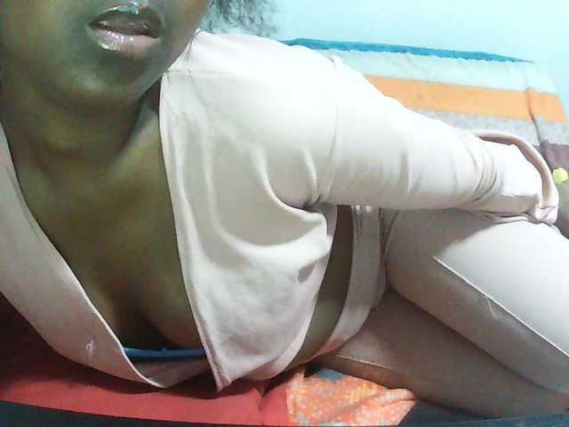 Angel77a live cam on BongaCams