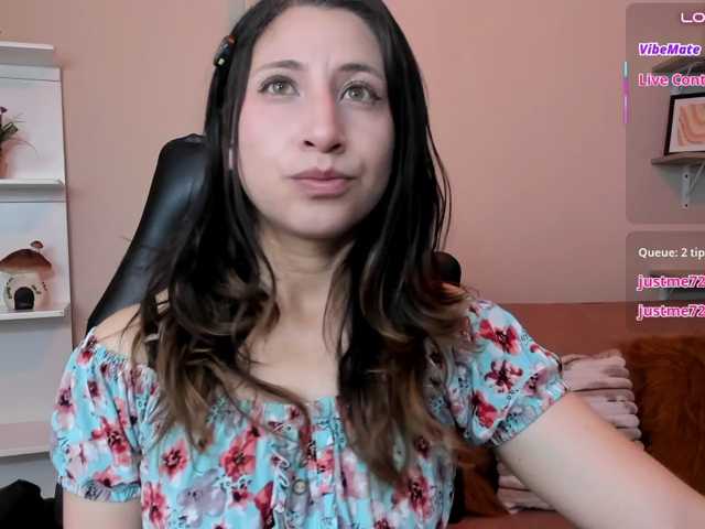 skarletjhonson live cam on BongaCams
