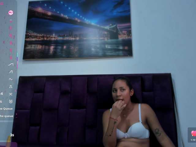 le modèle CharlottandVanessa est en webcam porno dans un show sur le site bongacams, il possède les tags suivants: Latino/Hispanic,Brunette,Shaved