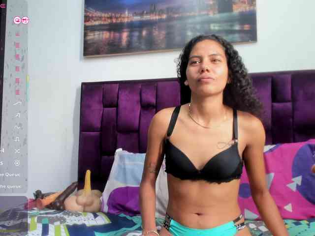 CharlottandVanessa webcam