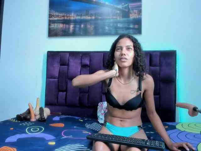 Modelo: CharlottandVanessa