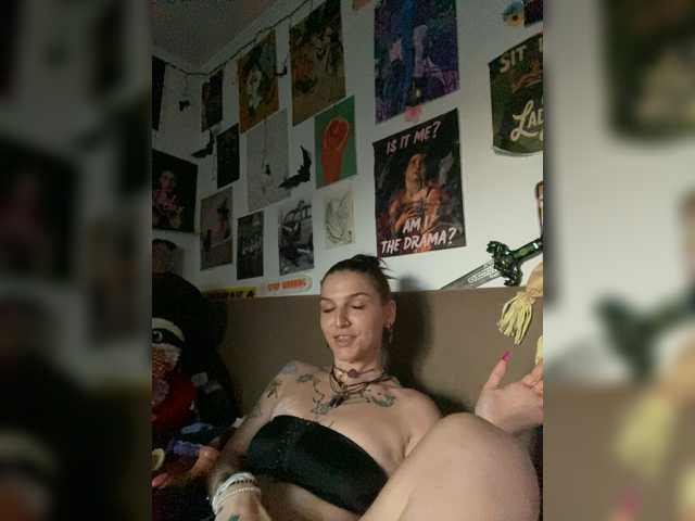 AgnesMoon1 live cam on BongaCams