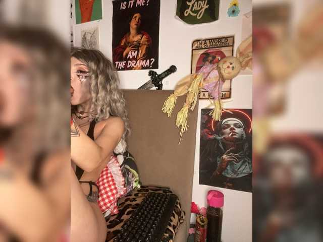 AgnesMoon1