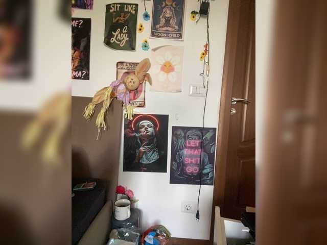 AgnesMoon1