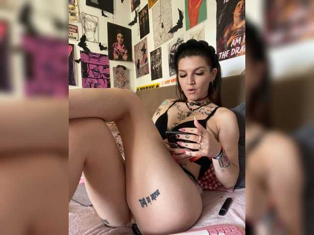AgnesMoon1