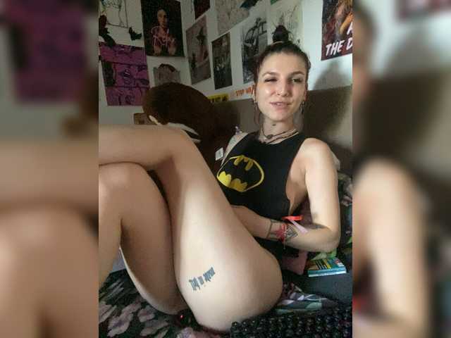 AgnesMoon1 live cam on BongaCams
