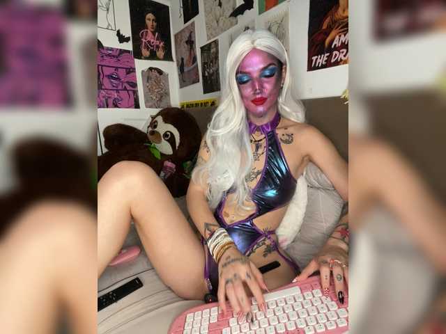 AgnesMoon1