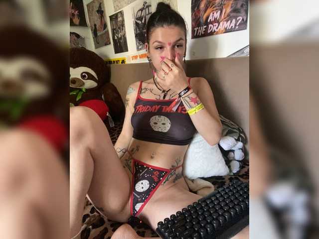 AgnesMoon1 live cam on BongaCams
