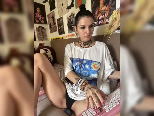AgnesMoon1