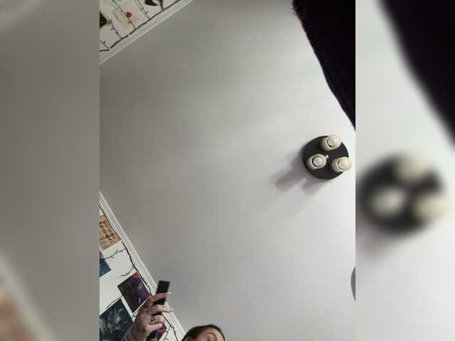 AgnesMoon1 live cam on BongaCams
