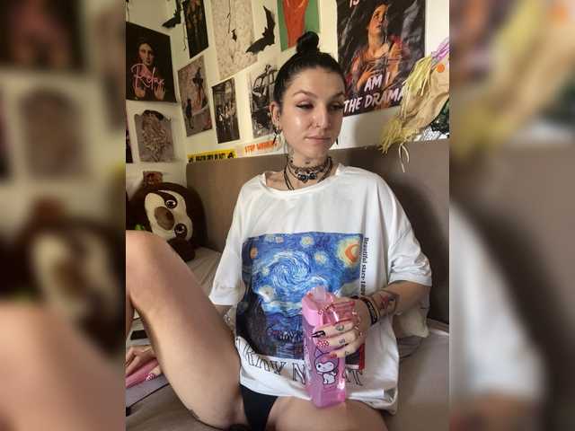 AgnesMoon1