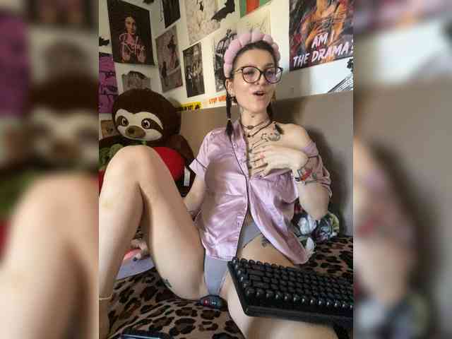 AgnesMoon1