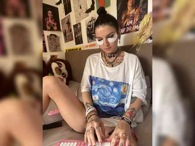 AgnesMoon1