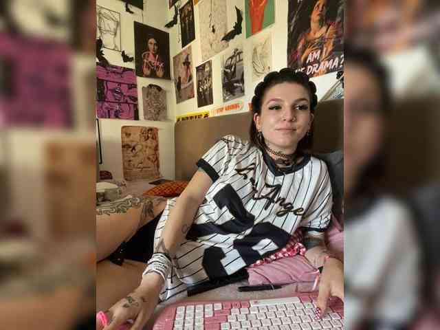 AgnesMoon1
