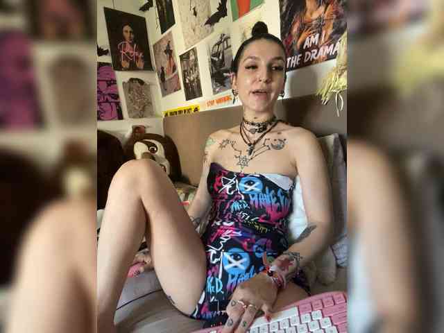 AgnesMoon1