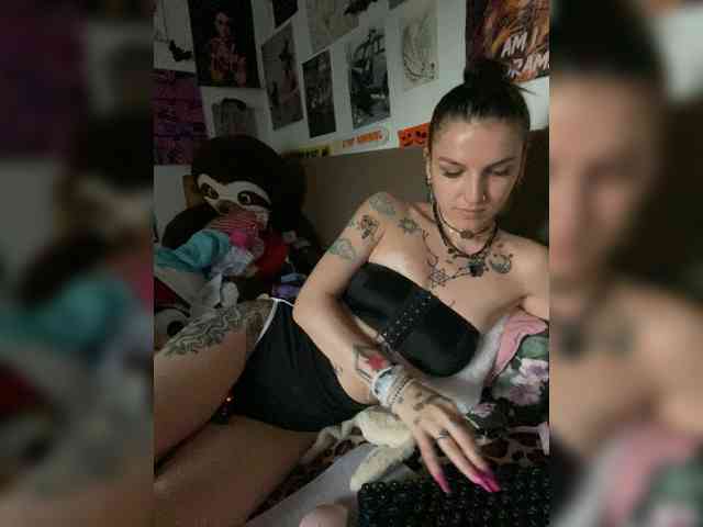 AgnesMoon1 webcam