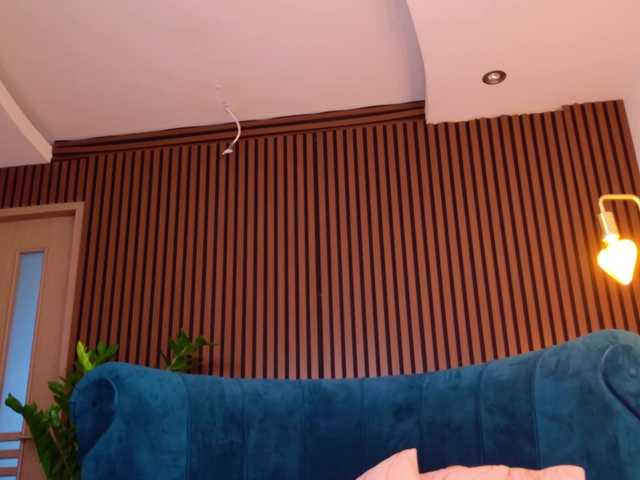 TinyBlair's BongaCams show and profile