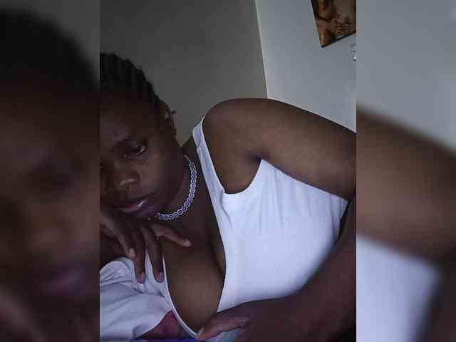 Africanwoman2 webcam