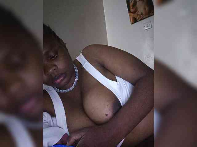 Africanwoman2 webcam