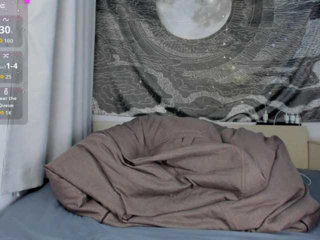 YunaBlossomy's BongaCams show and profile