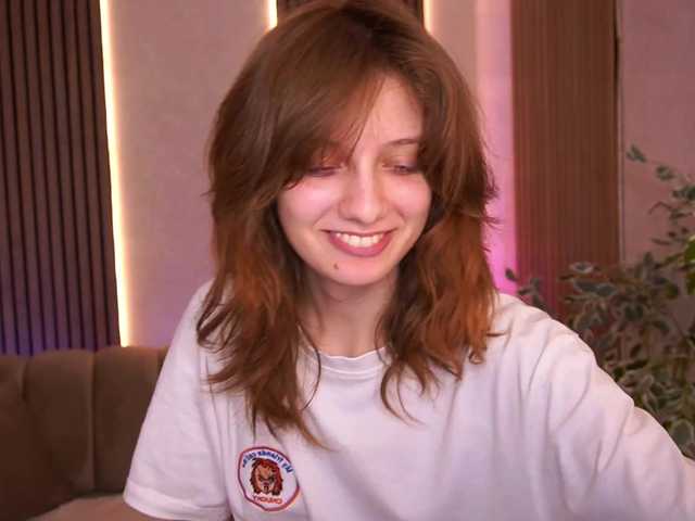 CuteeFoxy live cam on BongaCams