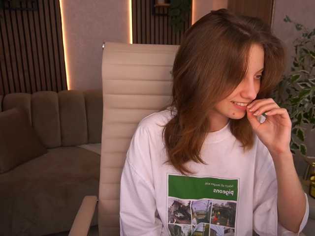 CuteeFoxy live cam on BongaCams