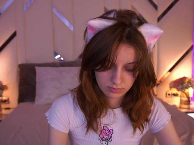 CuteeFoxy live cam on BongaCams
