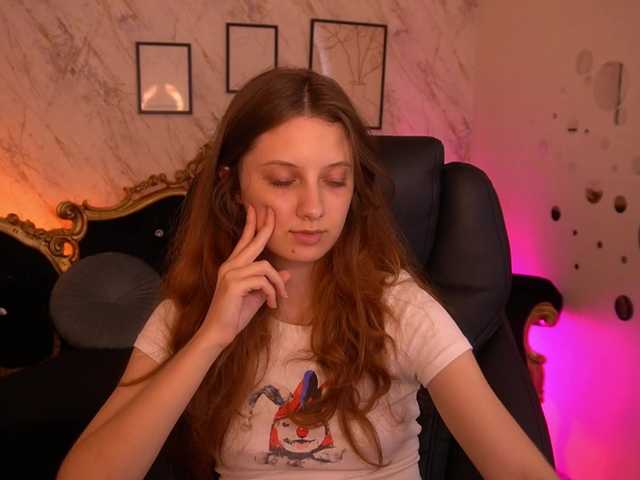 CuteeFoxy live cam on BongaCams