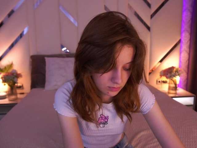 CuteeFoxy live cam on BongaCams