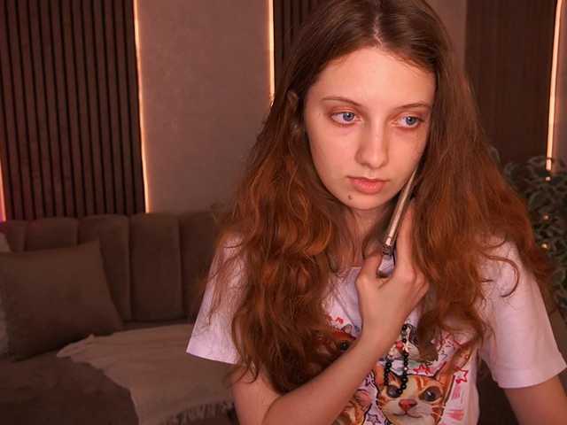CuteeFoxy live cam on BongaCams