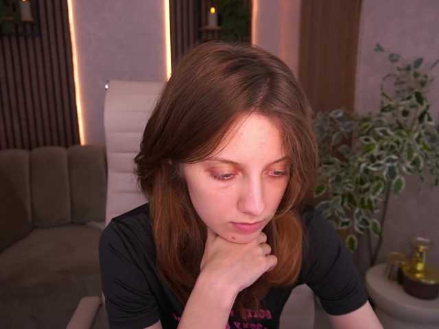 CuteeFoxy live cam on BongaCams