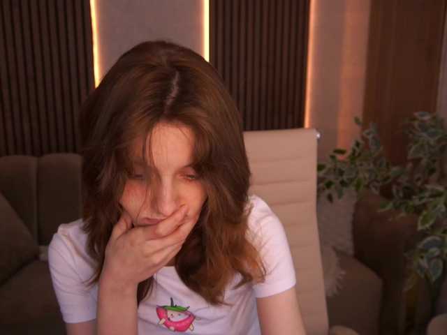 CuteeFoxy live cam on BongaCams