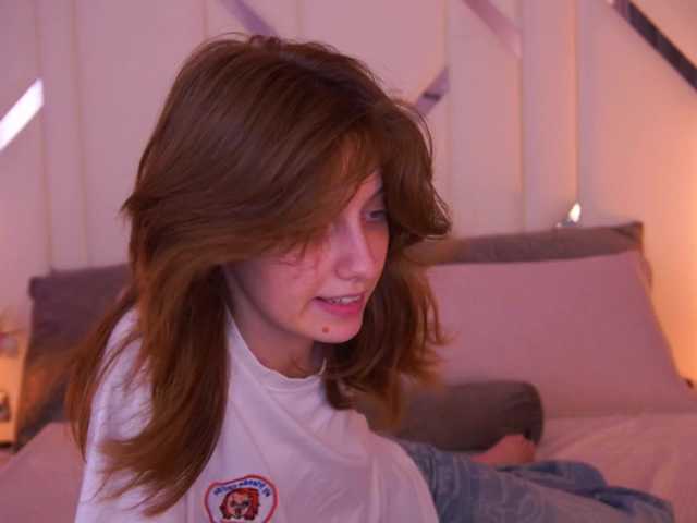 CuteeFoxy live cam on BongaCams