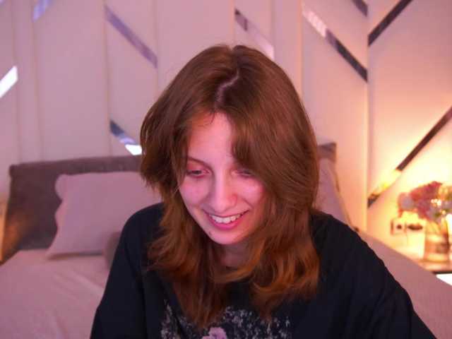 CuteeFoxy live cam on BongaCams
