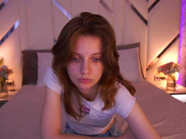 CuteeFoxy live cam on BongaCams