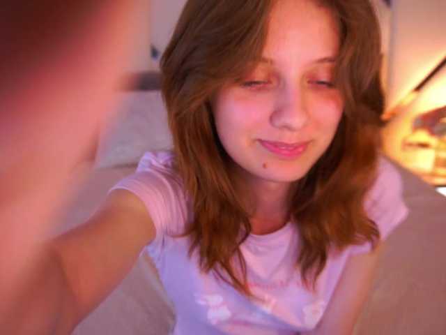 CuteeFoxy live cam on BongaCams