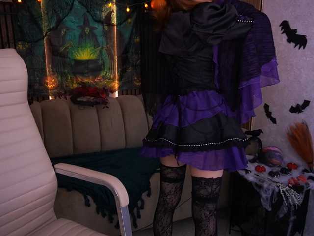 CuteeFoxy live cam preview