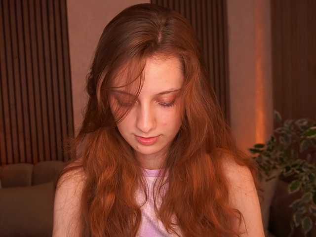 CuteeFoxy live cam on BongaCams