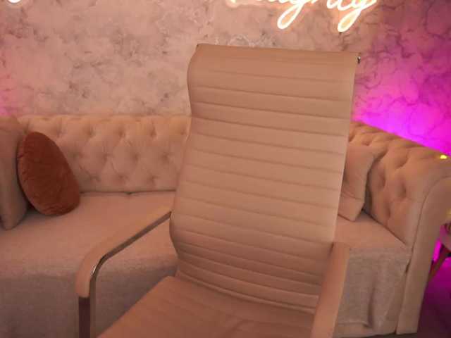 CuteeFoxy live cam on BongaCams