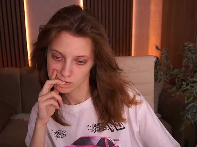 CuteeFoxy live cam on BongaCams