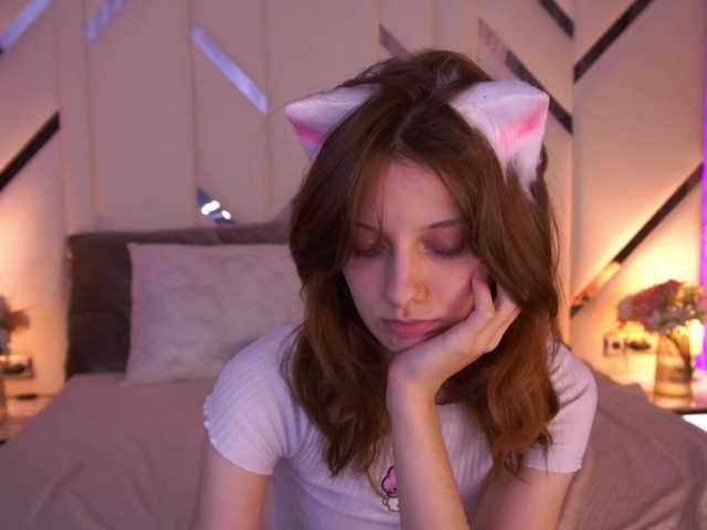 CuteeFoxy live cam on BongaCams