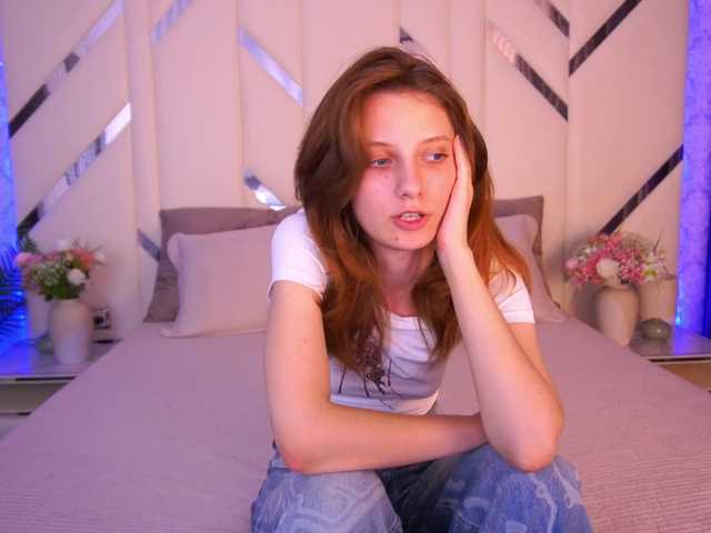 CuteeFoxy live cam on BongaCams